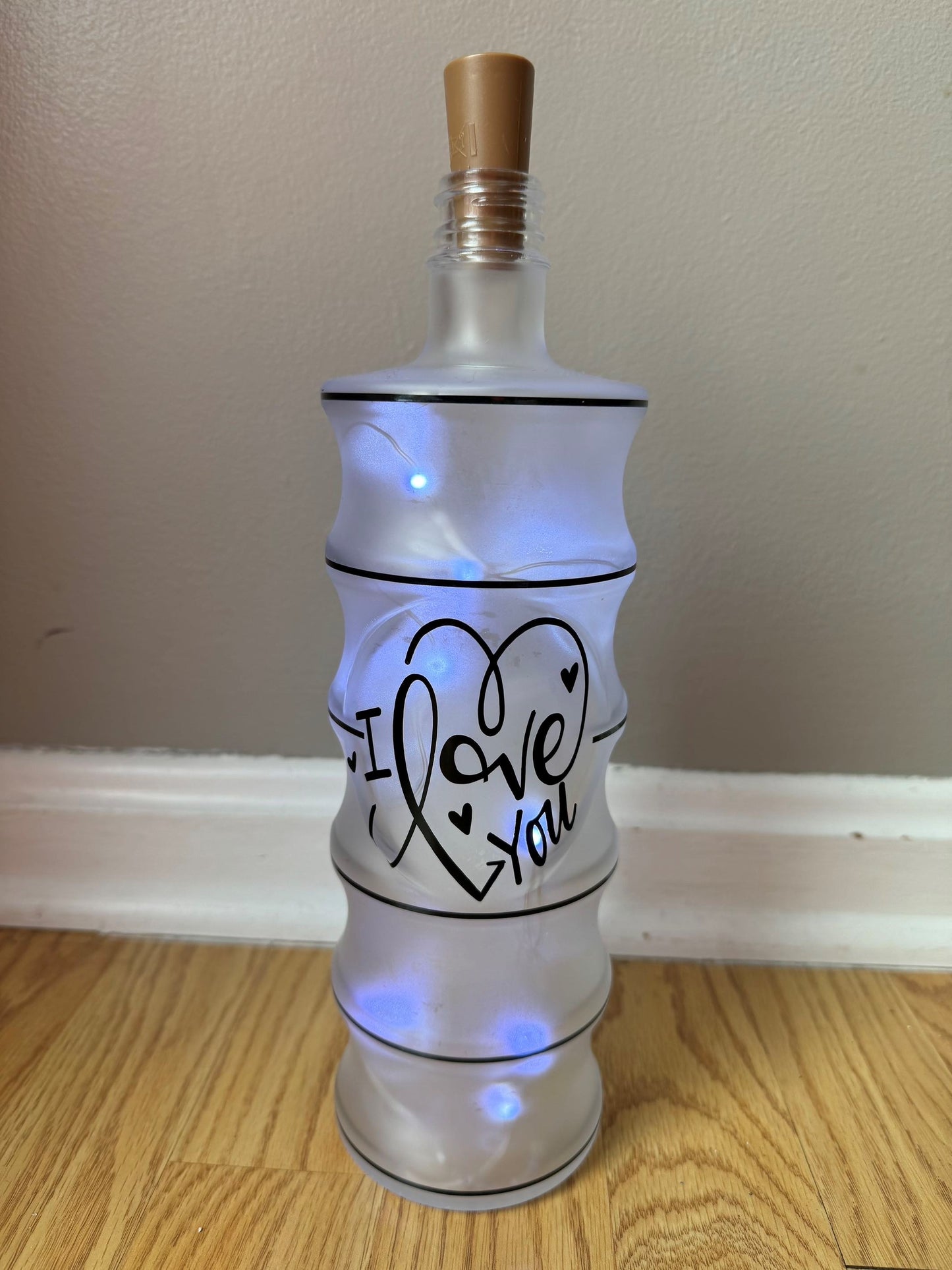 Lighted, Frosted Valentine's Day Bottle w/Concentric Circles & I Love You