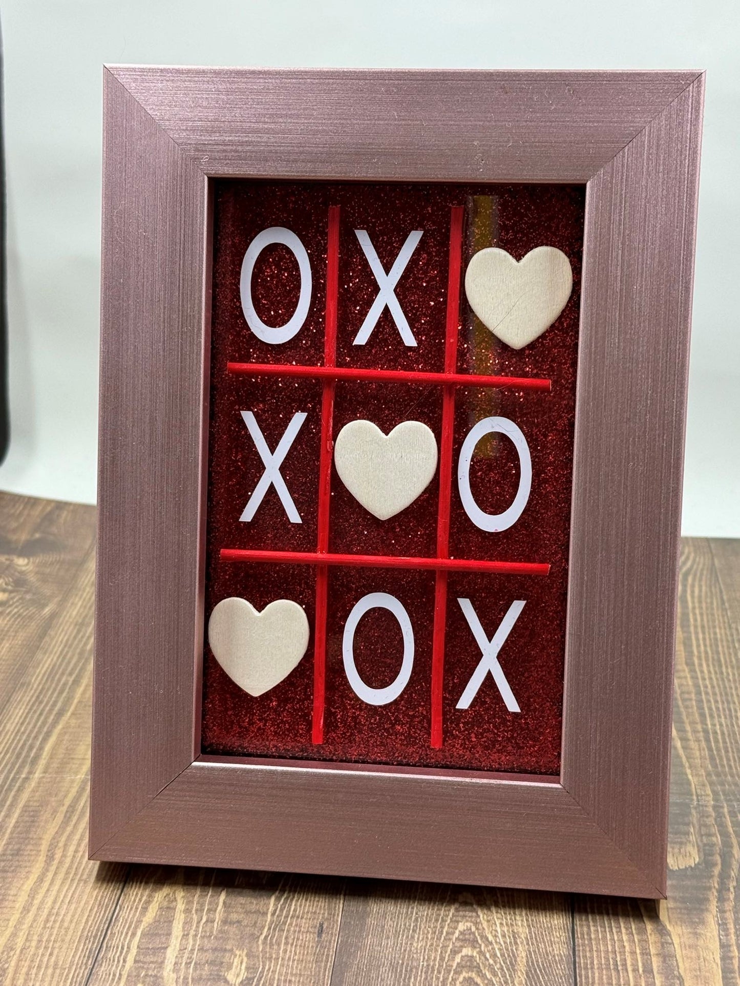 Valentine's Day Picture Frame - Tic-Tac-Toe Hearts